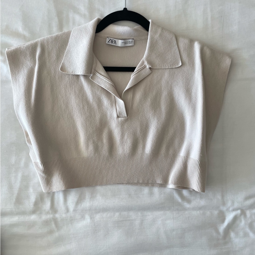 ZARA Cropped Sweater Like Top. Perfect Condition. Worn twice.